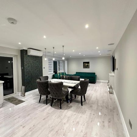 Luxury House Apartamento Greenford  Exterior foto