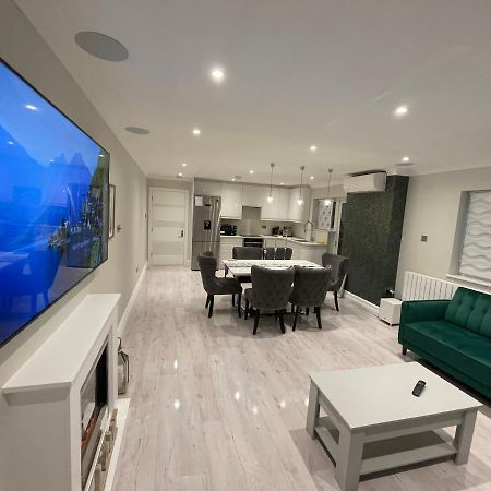 Luxury House Apartamento Greenford  Exterior foto