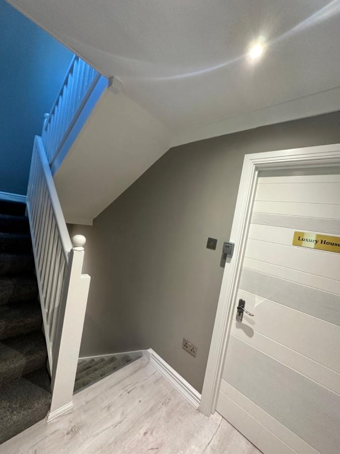 Luxury House Apartamento Greenford  Exterior foto