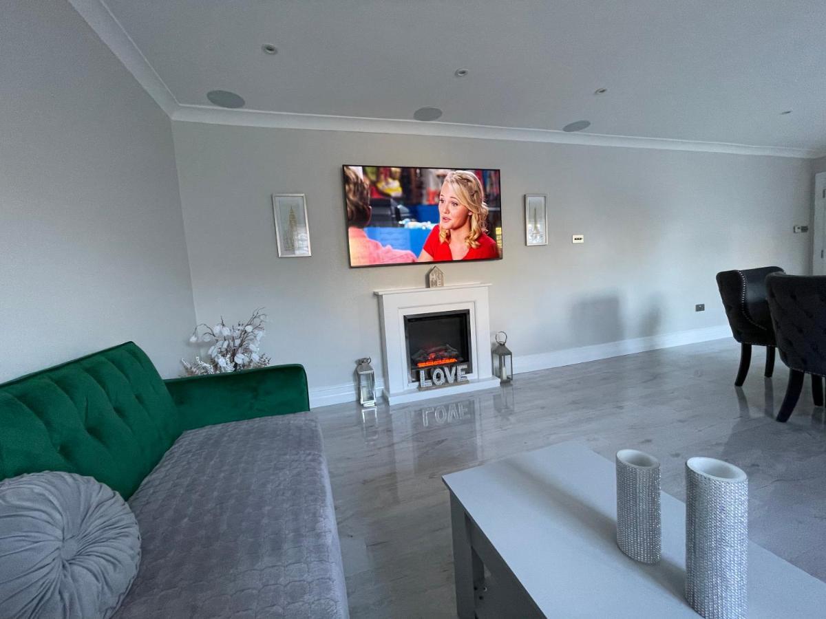 Luxury House Apartamento Greenford  Exterior foto